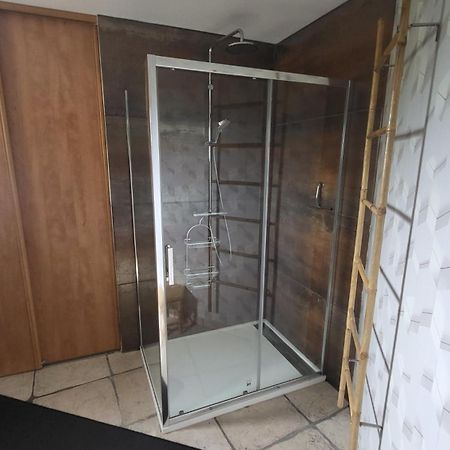 Le Coup De Foudre Panzió Le Molay-Littry Kültér fotó